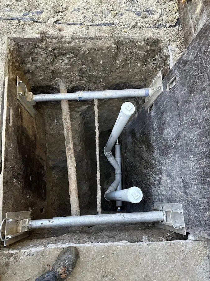 Experienced plumber completing Gas Line Repair work in Terre du Lac